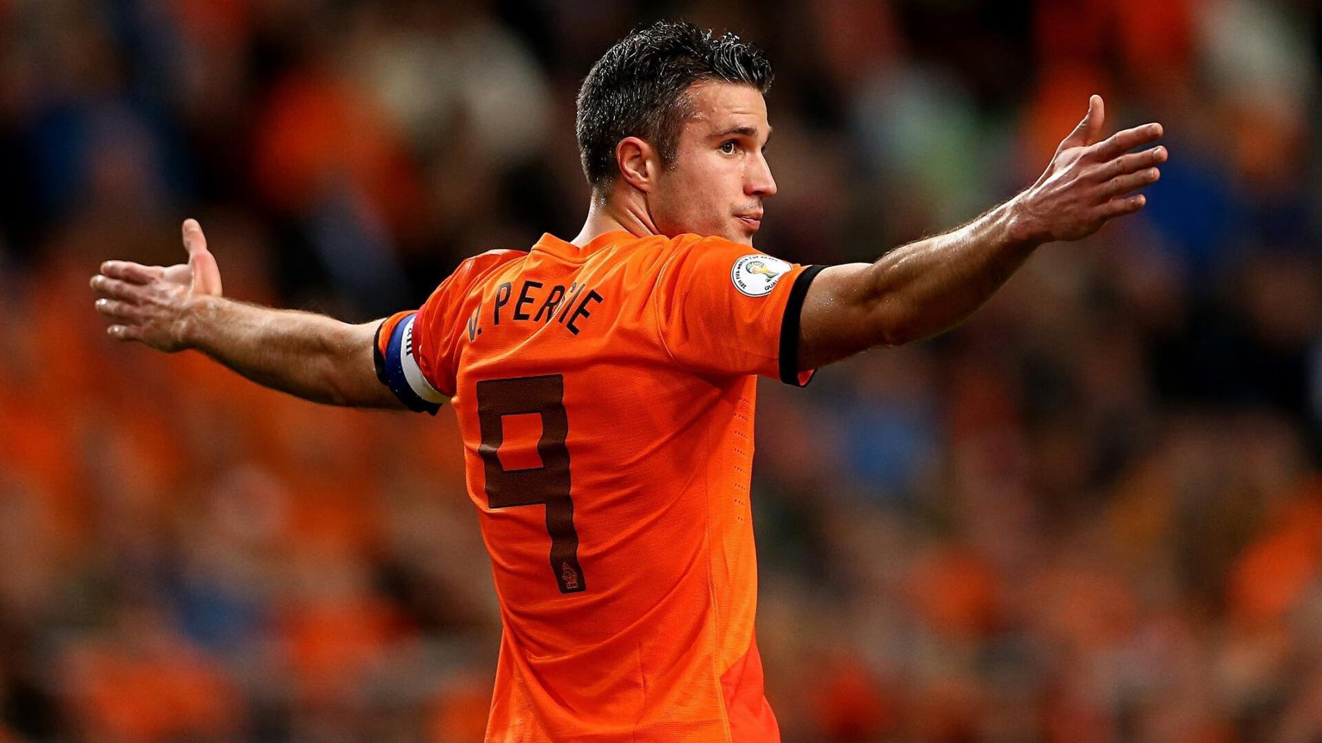 欧联杯决赛激情夜！胡金秋里突外投，波尔图大胜上海海港